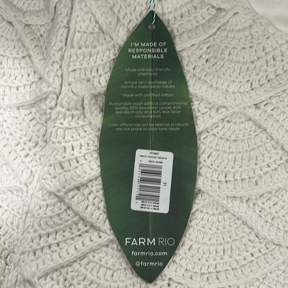 🔥FARM Rio High Waist White Textured Shorts🔥 - Picture 4 of 7